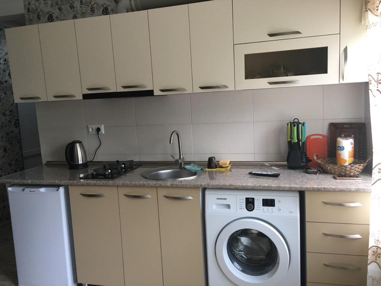 Parkside Apartment Borjomi Eksteriør billede